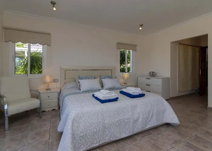 Catherine Βίλα Costa Adeje (Tenerife)